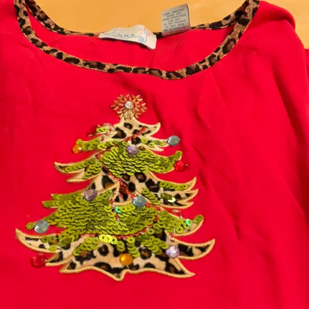 Set of 5 cute Christmas T Shirts all are long sleeve and X/L good condition - Picture 5 of 10